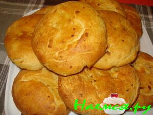 Луковые лепёшки из теста на кефире (без яиц) Луковые лепёшки из теста на кефире (без яиц)