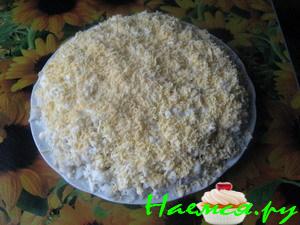 Салат с рисом и шпротами