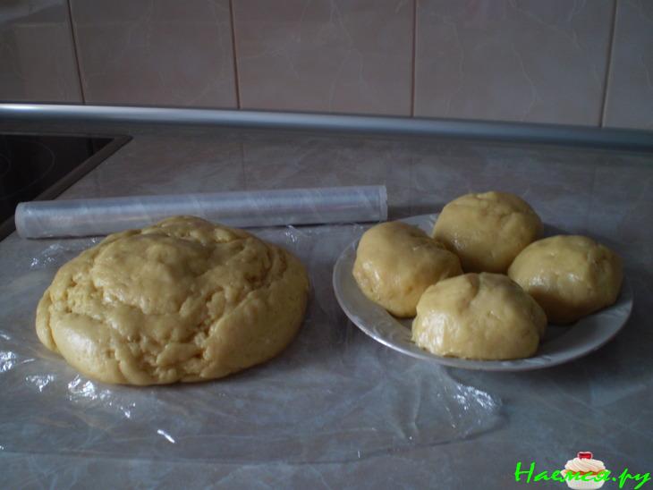 Ароматный пирог с лимоном и абрикосами Ароматный пирог с лимоном и абрикосами