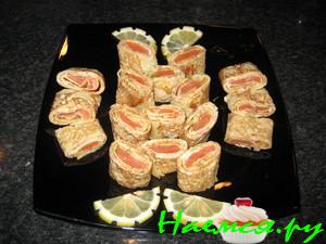 Блины-роллы с лососем