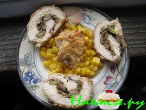 Куриные рулетики с капустной начинкой