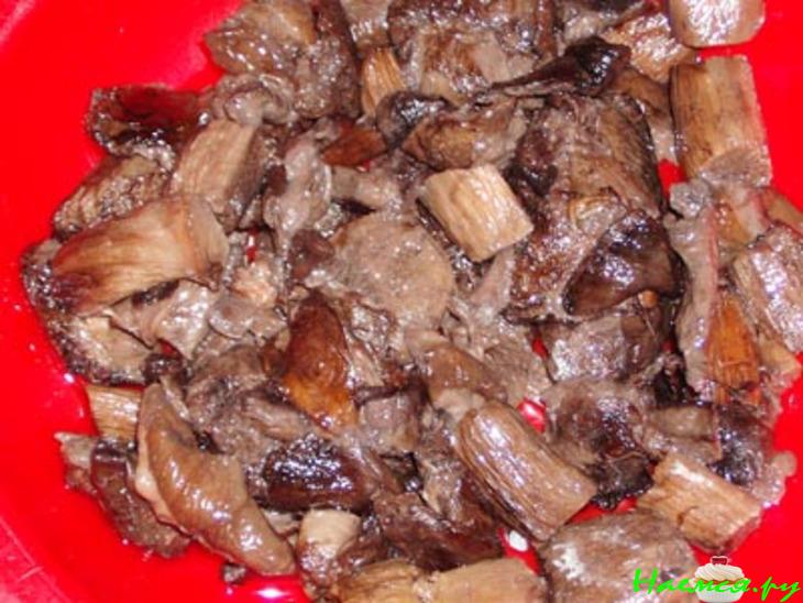 Куриные ножки в слоёных "мешочках"