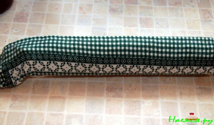 Клубничный рулет со сметаной и пломбиром Клубничный рулет со сметаной и пломбиром