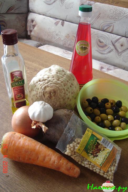 Овощной салат с сельдереем