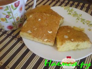 Ананасовая шарлотка с орешками кешью