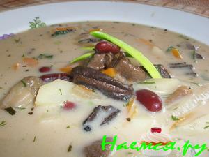 Суп сырный фасолево-грибной