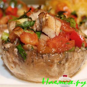 Фаршированные овощами шампиньоны Фаршированные овощами шампиньоны