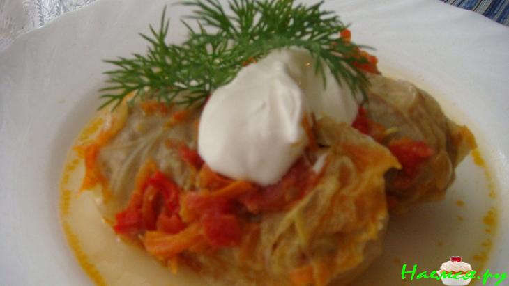 Голубцы с овощной подливкой Голубцы с овощной подливкой