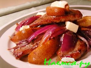 Свиные отбивные с грушей