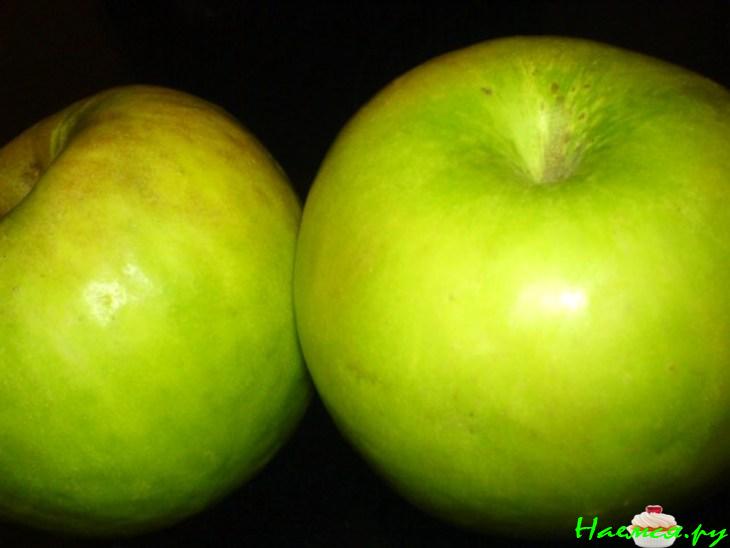 "Cельдь в яблоках" (закуска-салат)