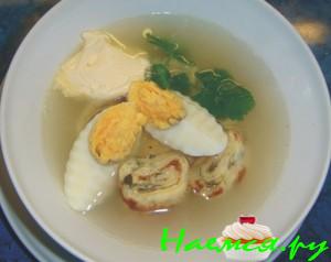 Бульон с блинчиками