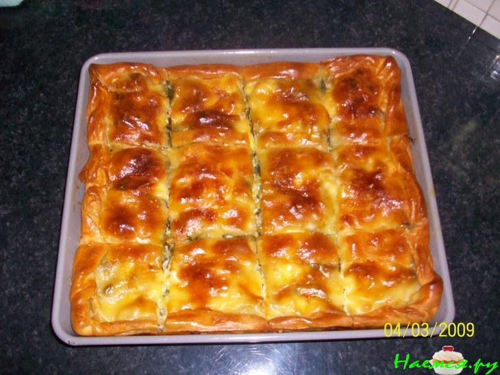 Пирог со шпинатом и брынзой Пирог со шпинатом и брынзой