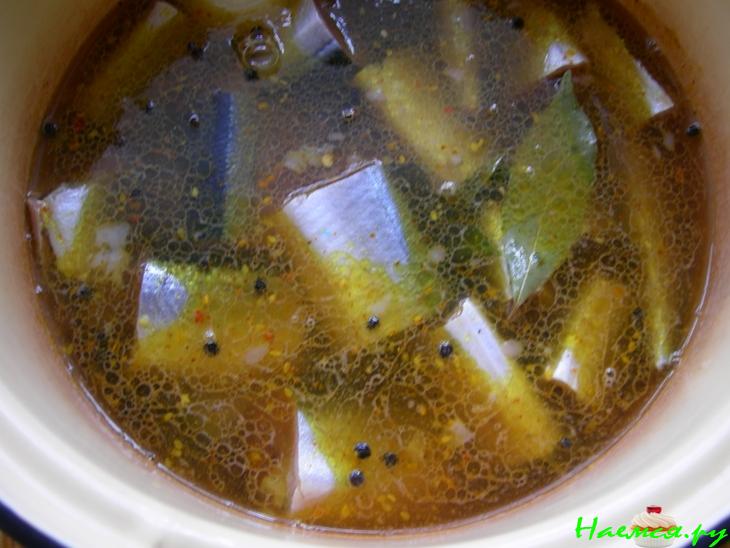 Сайра, тушеная в рассоле Сайра, тушеная в рассоле