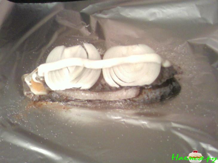 Карасик запечённый с овощами