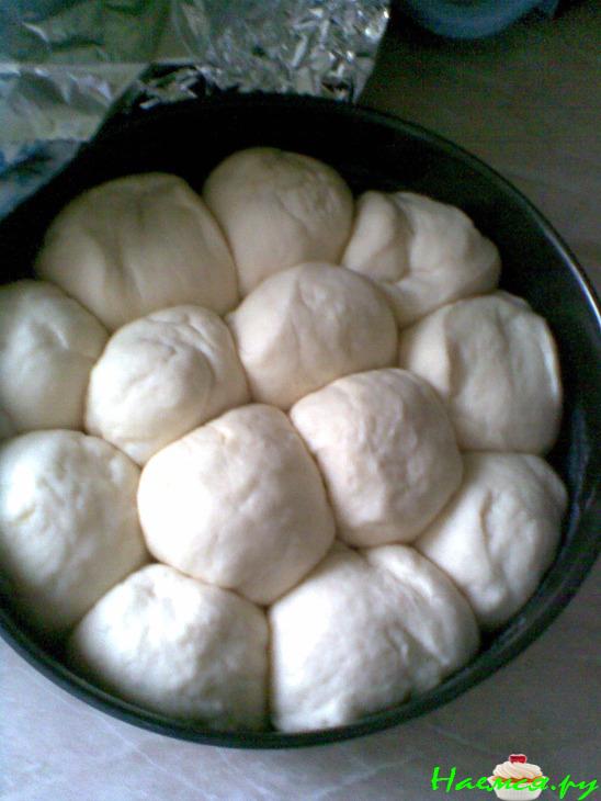 Пампушки с чесноком (чесночный соус)