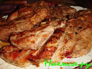 Пикантные стейки из свинины