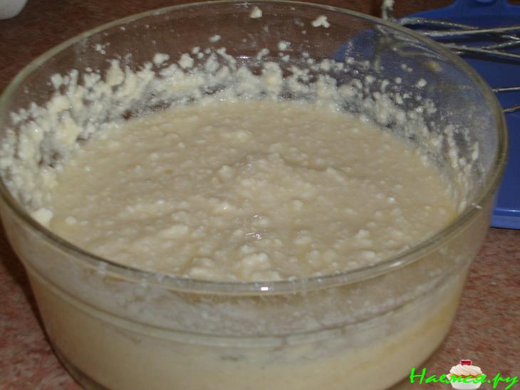 Пирог с творожной начинкой и грушей