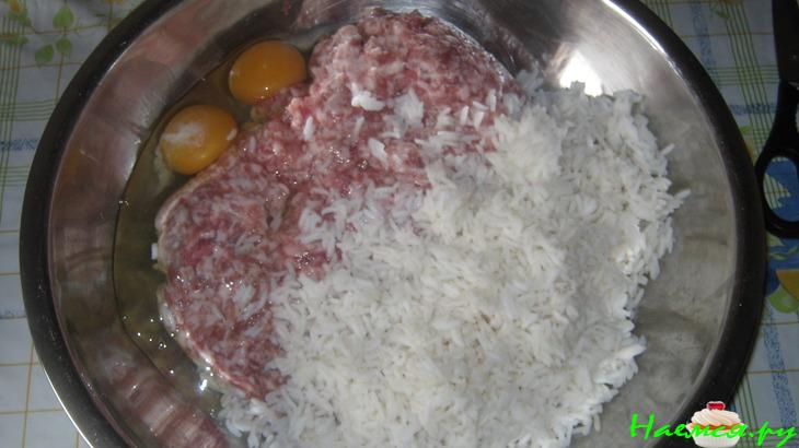 Тефтельки в овощном соусе