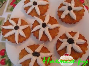 Апельсиновые кексы 'Цветы'