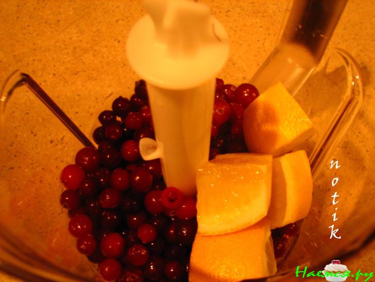 Клюквенно-имбирный напиток