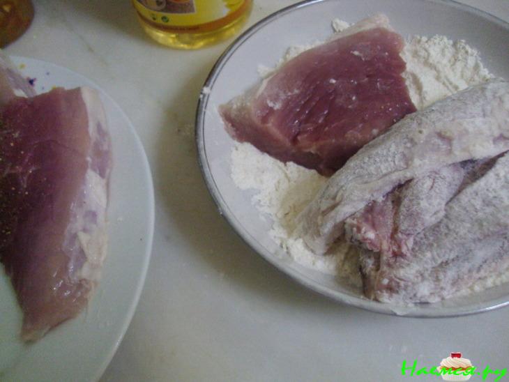 Свинина с черносливом в красном вине