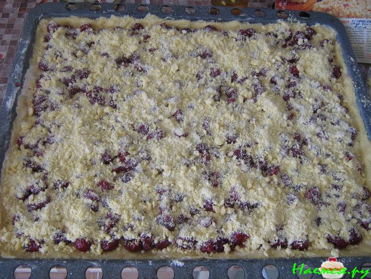 Вишневый пирог с ванилью