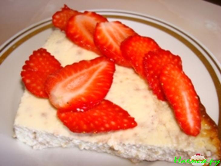 Творожный десерт с орехами