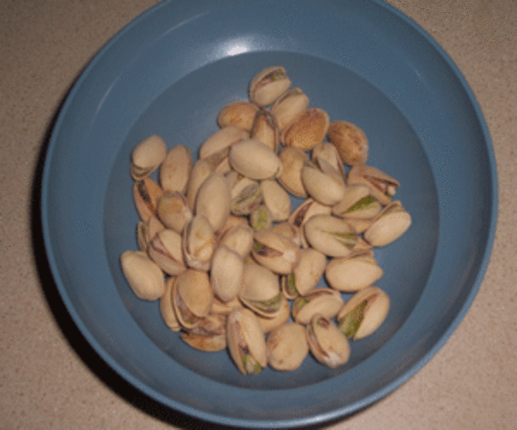 Фисташковые коржики