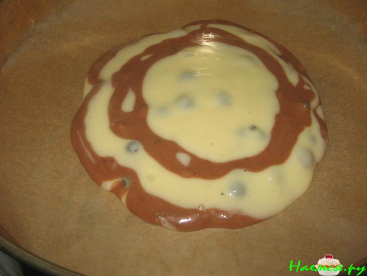 Пирог Зебра с орехами и смородиной Пирог Зебра с орехами и смородиной