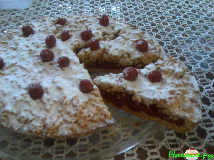 Пирог 'Вишня под снегом'