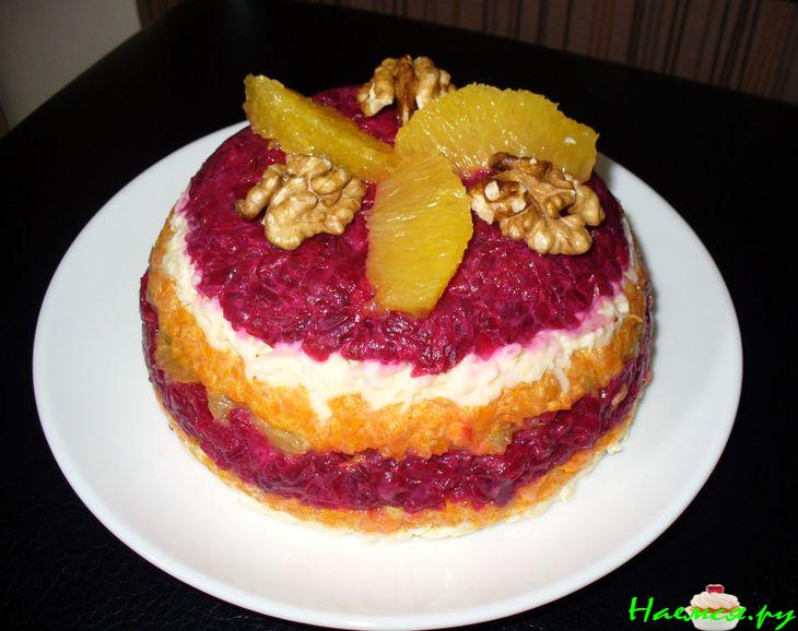 Салат слоеный "Дамский" Салат слоеный "Дамский"