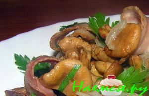 Грибное рагу с беконом