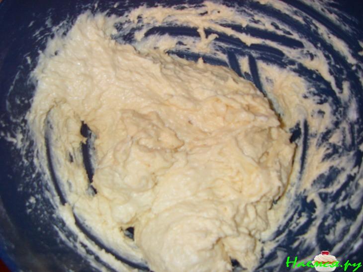 Пирожки с курицей, картофелем и солеными огурчиками Пирожки с курицей, картофелем и солеными огурчиками