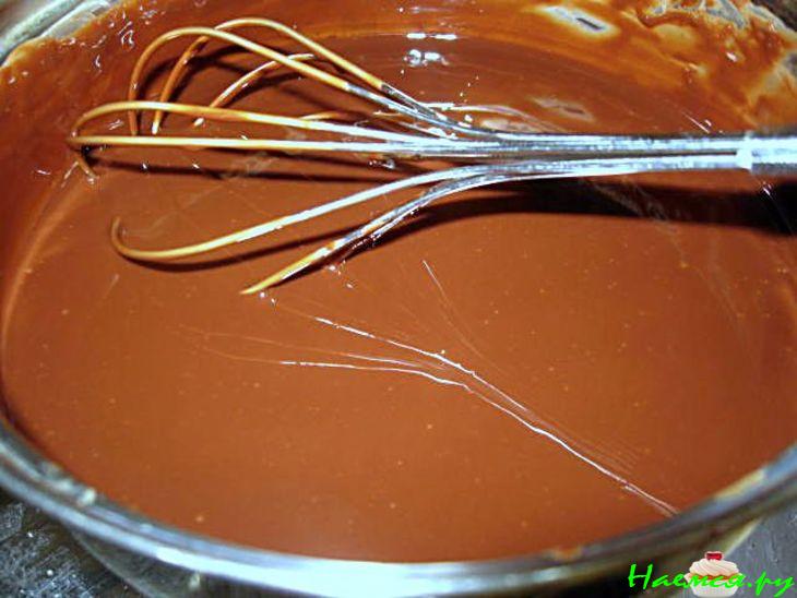 Шоколадное суфле с ванилью