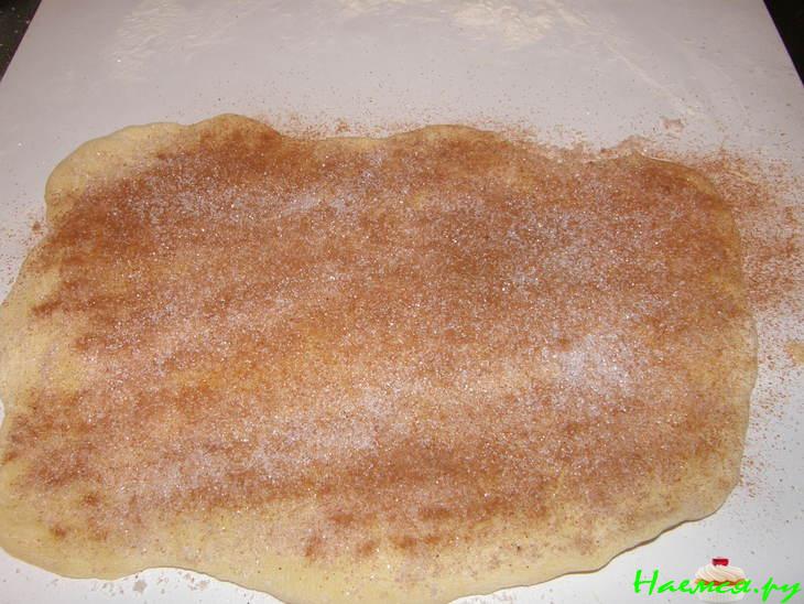 Булочка-рулет с корицей Булочка-рулет с корицей