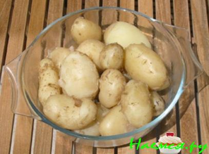 Картофель в "мундире" Картофель в "мундире"