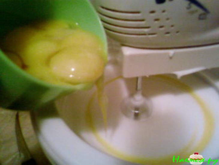 Торт бисквитный вишневый классический