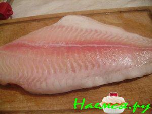 Пангасиус в овощной подливе