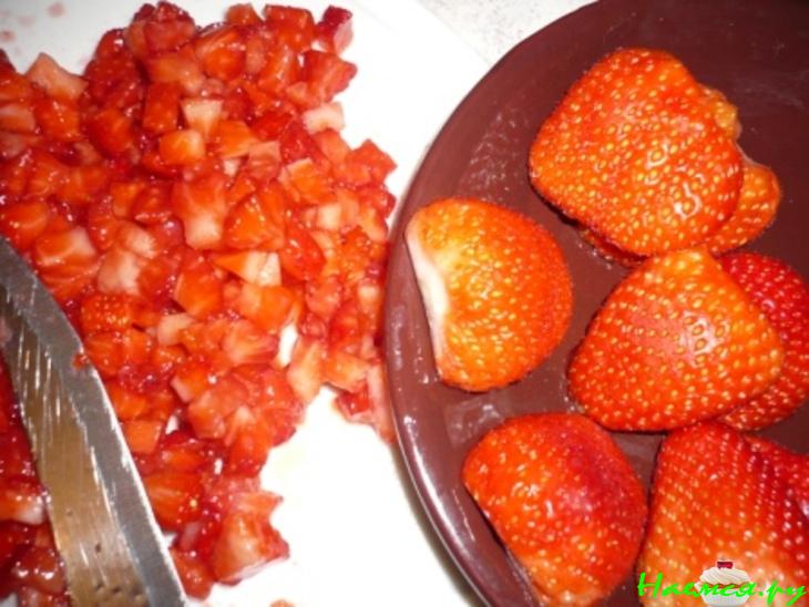 Тортик &laquo;Клубничная полоска&raquo;