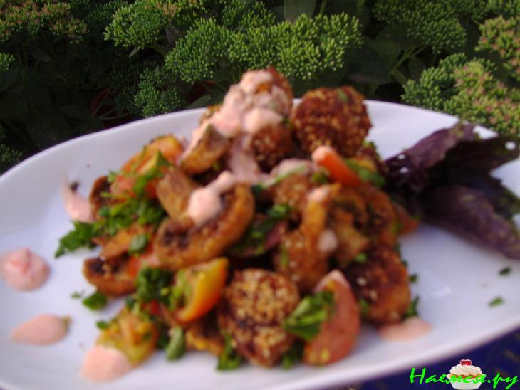 Салат с фаршем и грибами "Экспромт" Салат с фаршем и грибами "Экспромт"