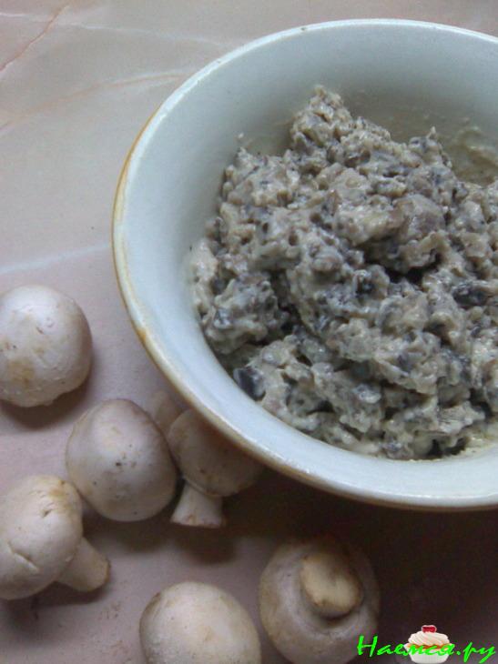 Пирог из ржаной муки с рыбой, грибным соусом, сыром и уймой потраченного времени! Пирог из ржаной муки с рыбой, грибным соусом, сыром и уймой потраченного времени!