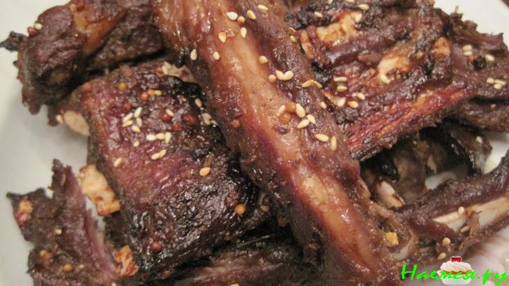 Бараньи ребра 'Тирияки' с киви