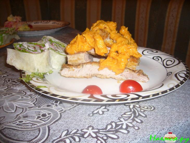 Говядина в соусе из кураги