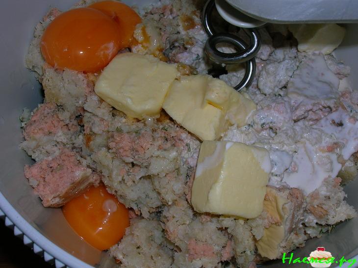 Рулет сырно-рыбный