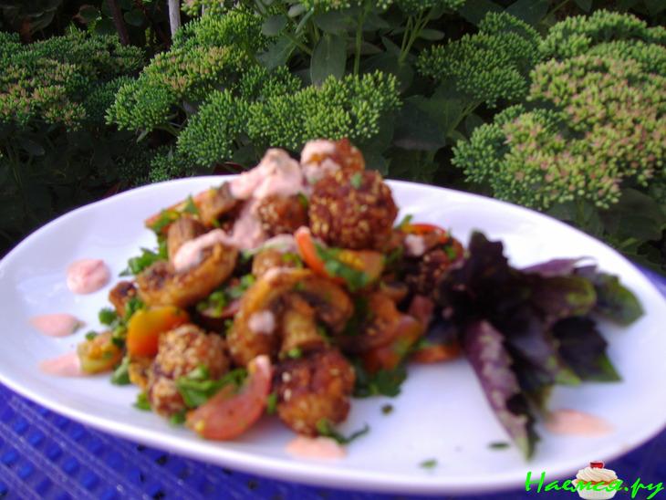 Салат с фаршем и грибами "Экспромт" Салат с фаршем и грибами "Экспромт"