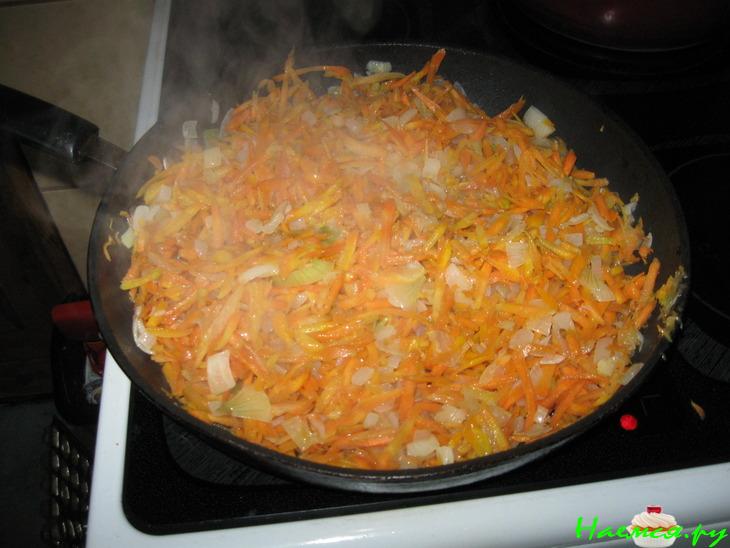 Фаршированная рыба с базиликом и чесноком