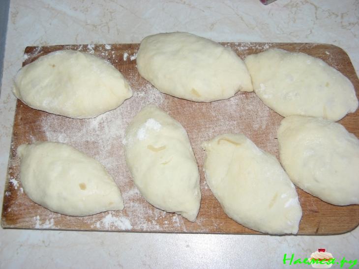 Пирожки с капусткой жареные