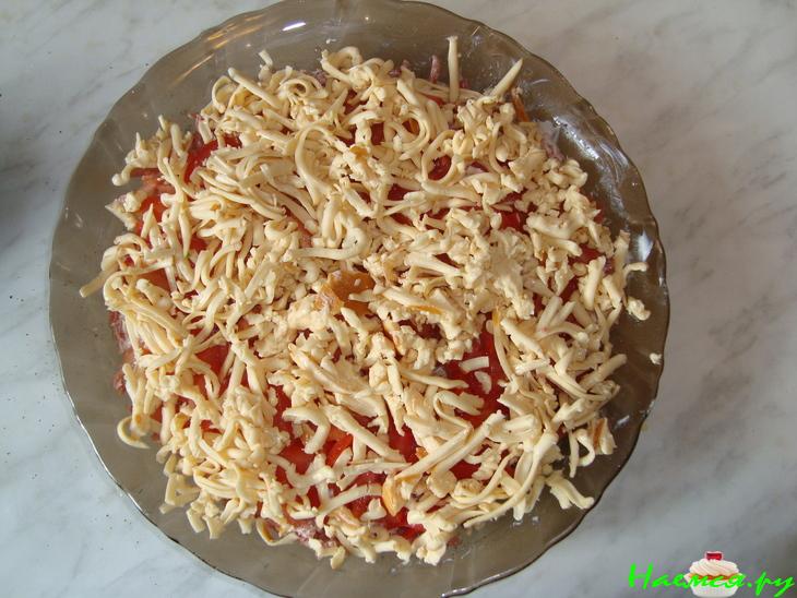 Салат "Сервелат"