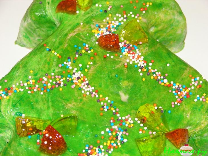 Торт бисквитный 'Новогодний' с маршмелоу 