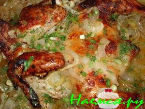 Курица в пиве с луком и кумином Курица в пиве с луком и кумином